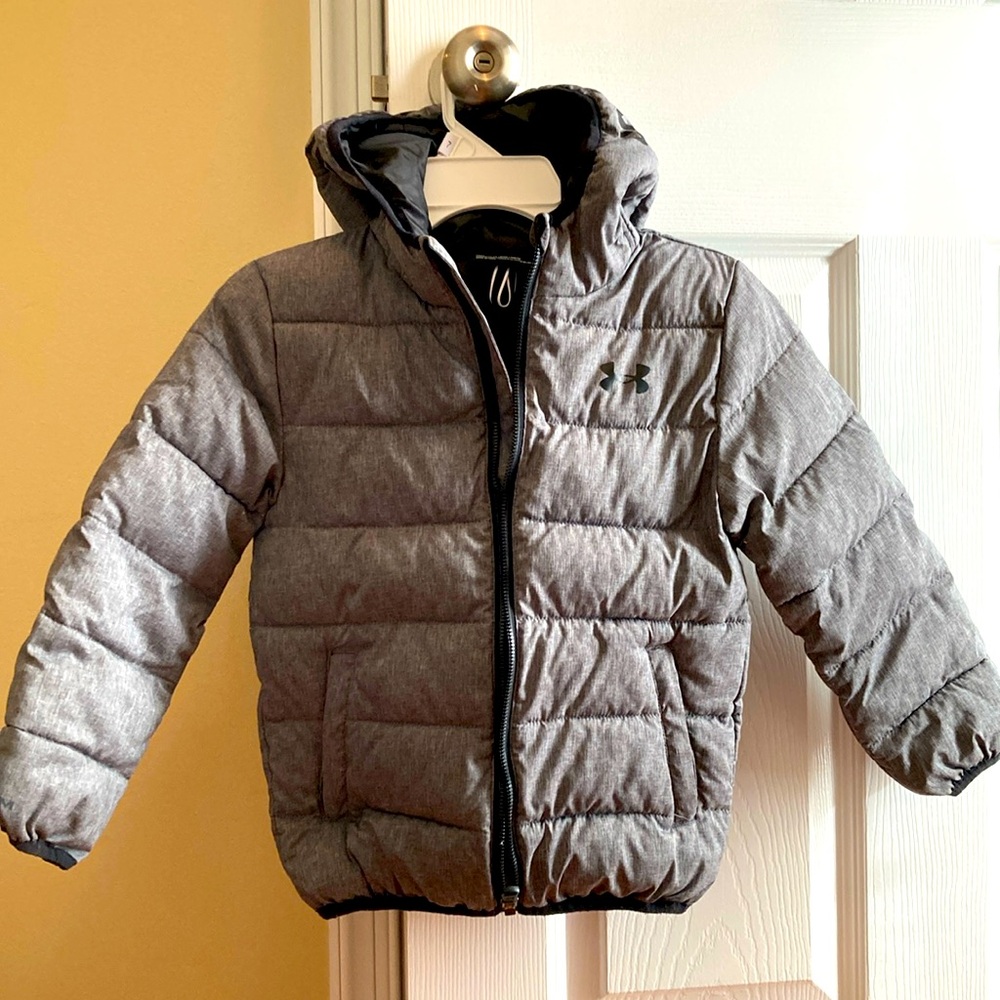 Under Armour cold gear boy front zipper with hoodie jacket.